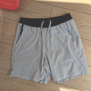 Men’s medium “the interval” ten thousand short